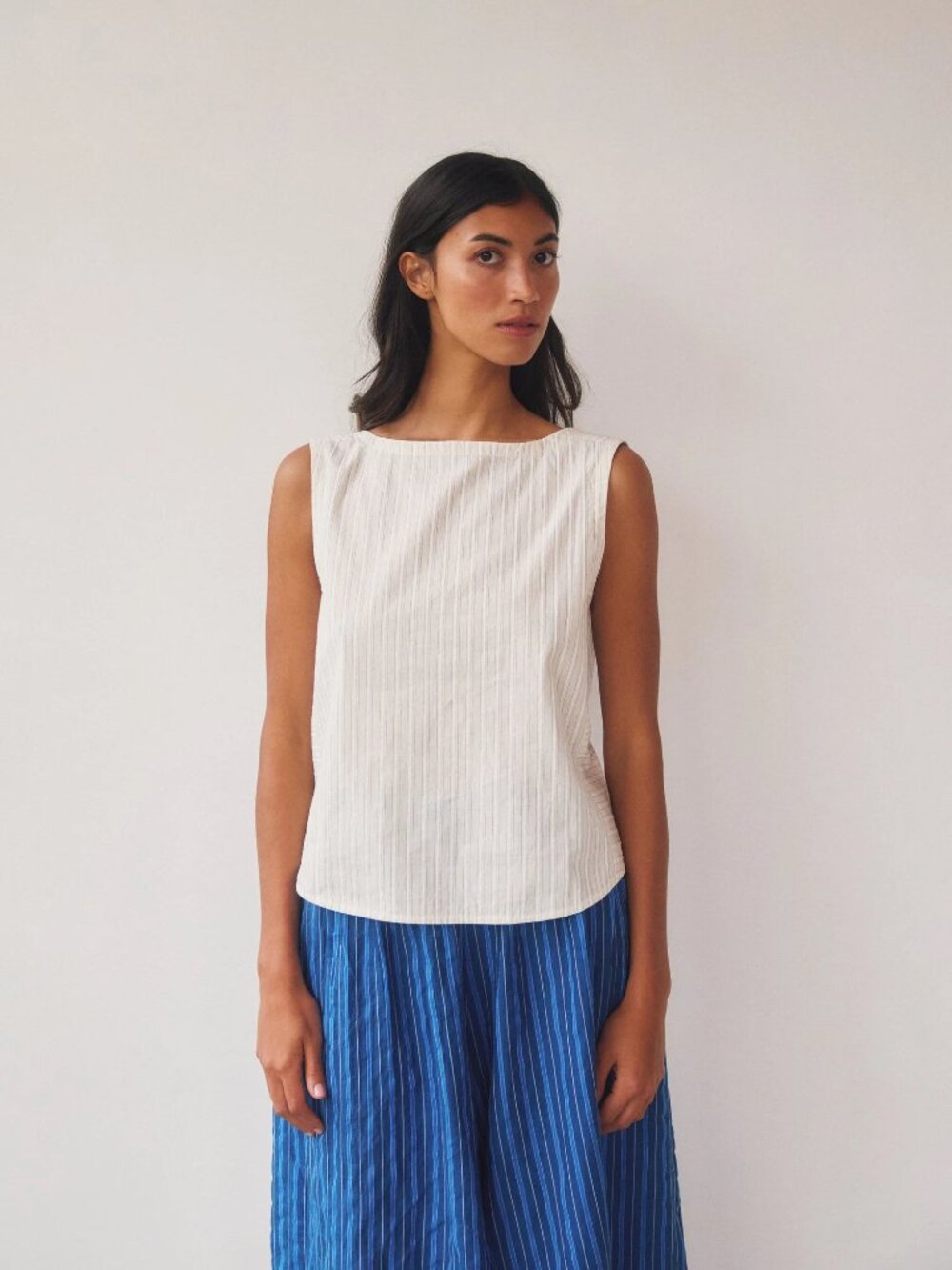 NEW WITH TAGS SIDELINE Wake top in soft stripe